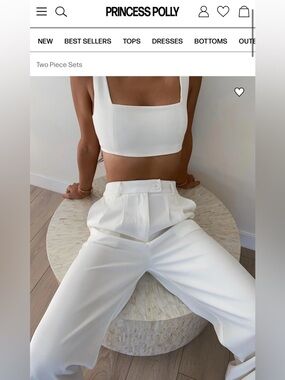 High-Waist Pleated Wide-Leg Pants in Cream